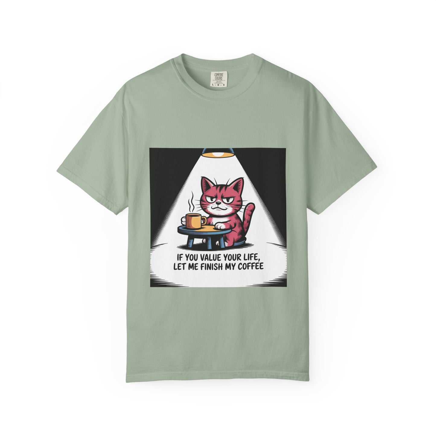 Camiseta divertida de gato y café: "Si valoras tu vida, déjame terminar mi café".