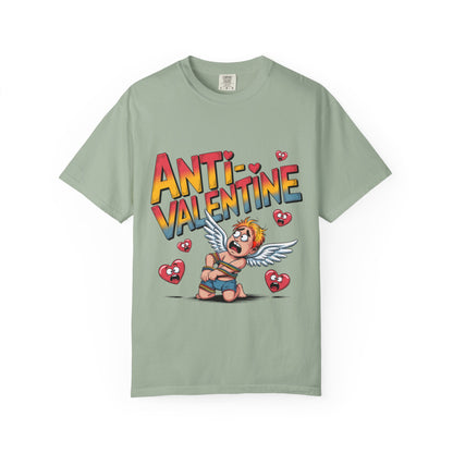 Camiseta anti-San Valentín: Divertida camiseta gráfica con el rechazo de Cupido