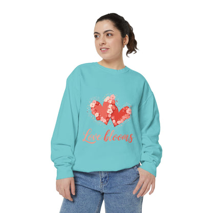 Love Blooms Heart Sweatshirt — Floral Valentine Pullover
