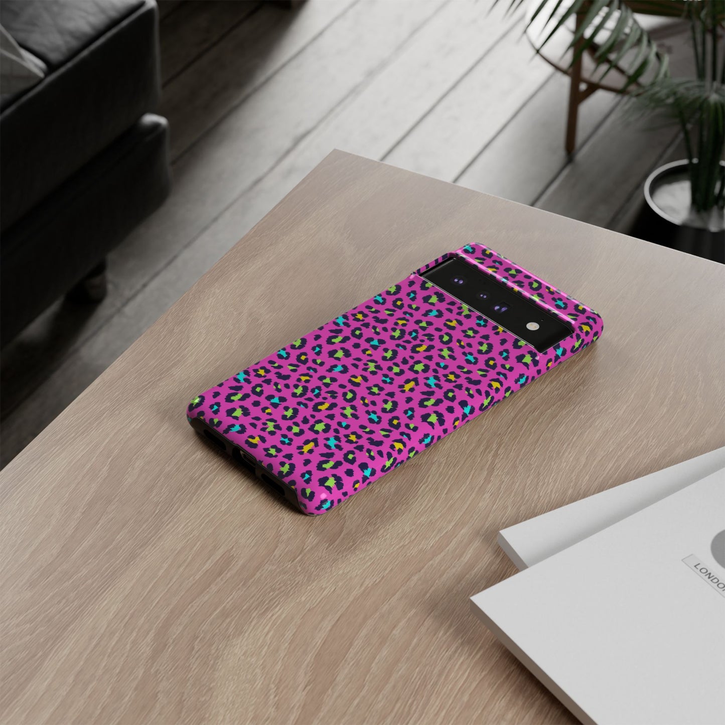 Funda resistente para teléfono Google Pink Neon Leopard: protector con estampado animal brillante