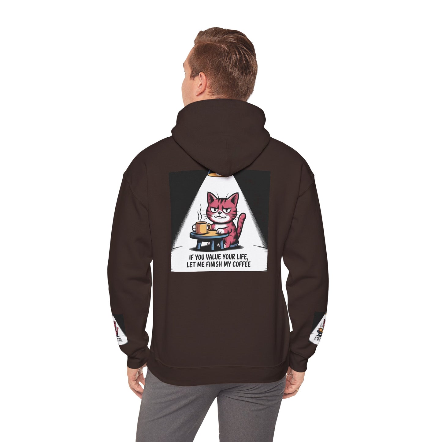 Coffee Cat Hoodie – „Wenn dir dein Leben lieb ist, lass mich meinen Kaffee austrinken“ Grafik-Hoodie