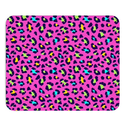 Mauspad mit Neon-Leopardenmuster – Schreibtischunterlage in leuchtendem Pink mit Retro-Tiermuster