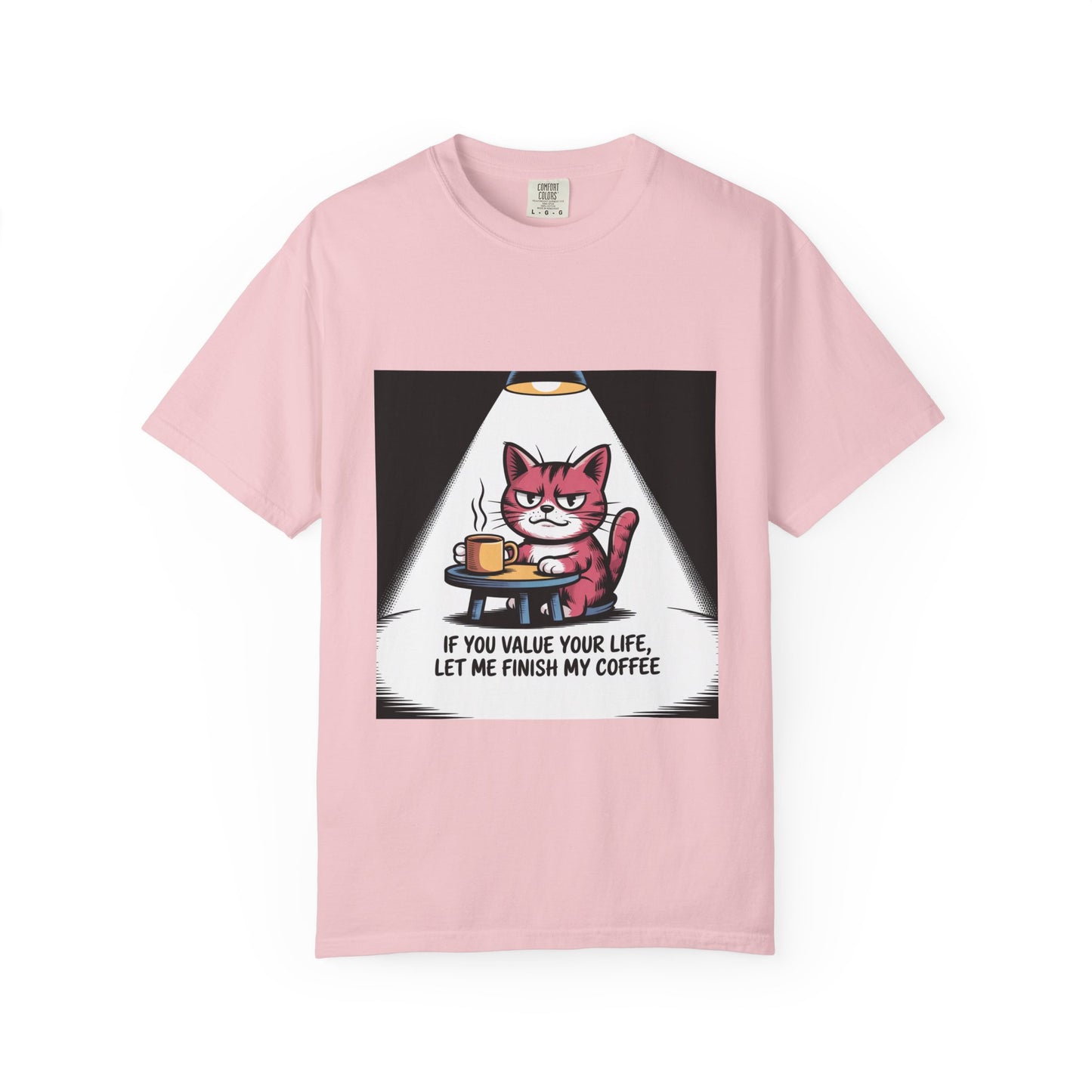 Camiseta divertida de gato y café: "Si valoras tu vida, déjame terminar mi café".