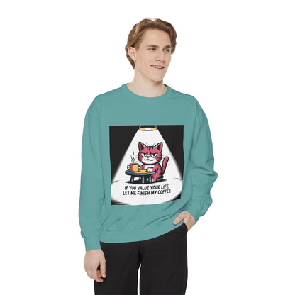 Lustiges Katzen-Sweatshirt – „Wenn dir dein Leben lieb ist, lass mich meinen Kaffee austrinken“ – Kuscheliger Pullover mit Grafikprint
