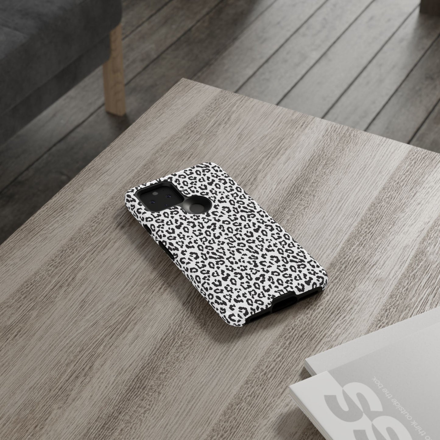 Funda para teléfono con estampado de leopardo de Google: resistente, en blanco y negro
