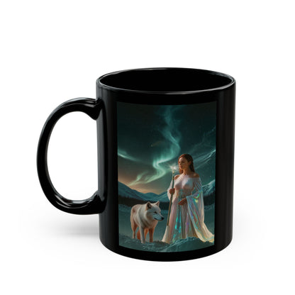 Taza negra de Mujer Mística y Lobo – Taza de café Aurora Fantasía (325 ml, 430 ml)