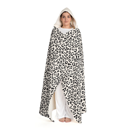Leopard Sherpa Hooded Blanket – Cozy Fleece Throw with Hood