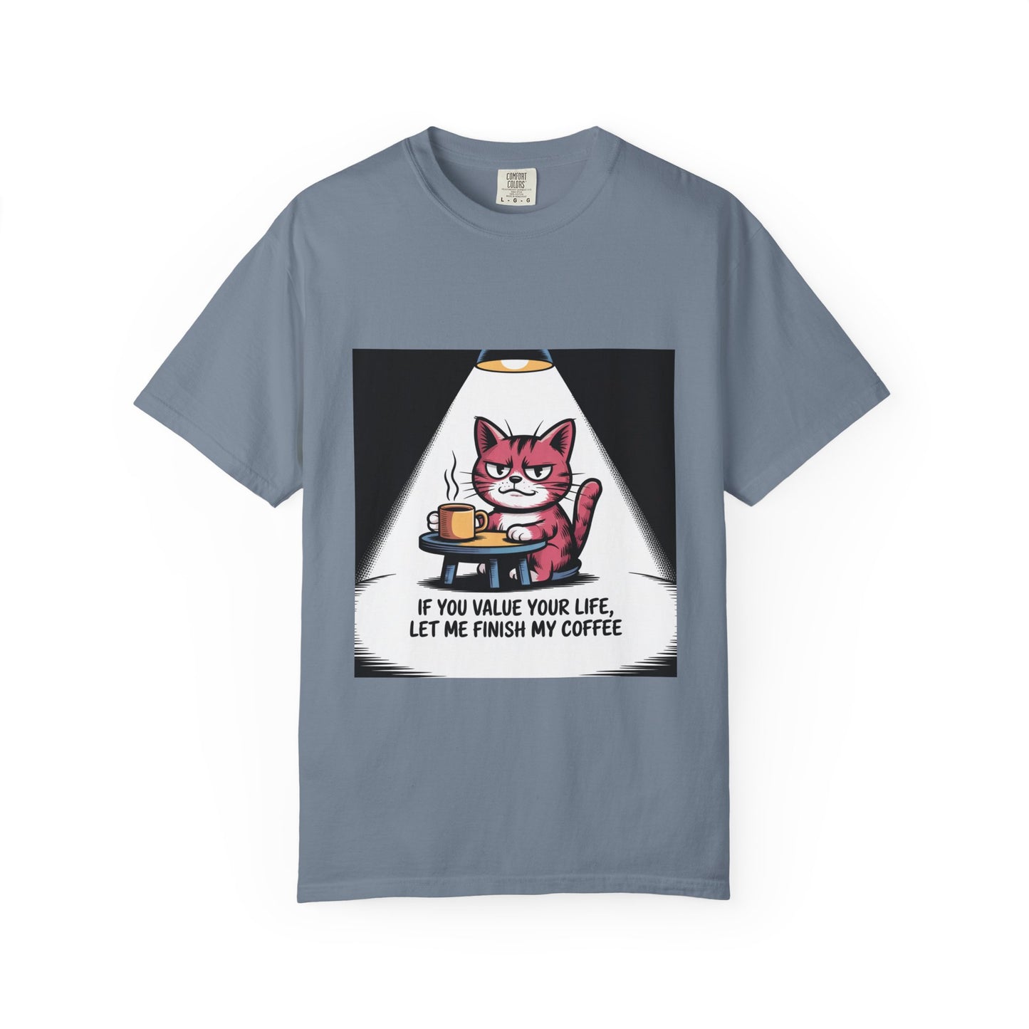 Camiseta divertida de gato y café: "Si valoras tu vida, déjame terminar mi café".