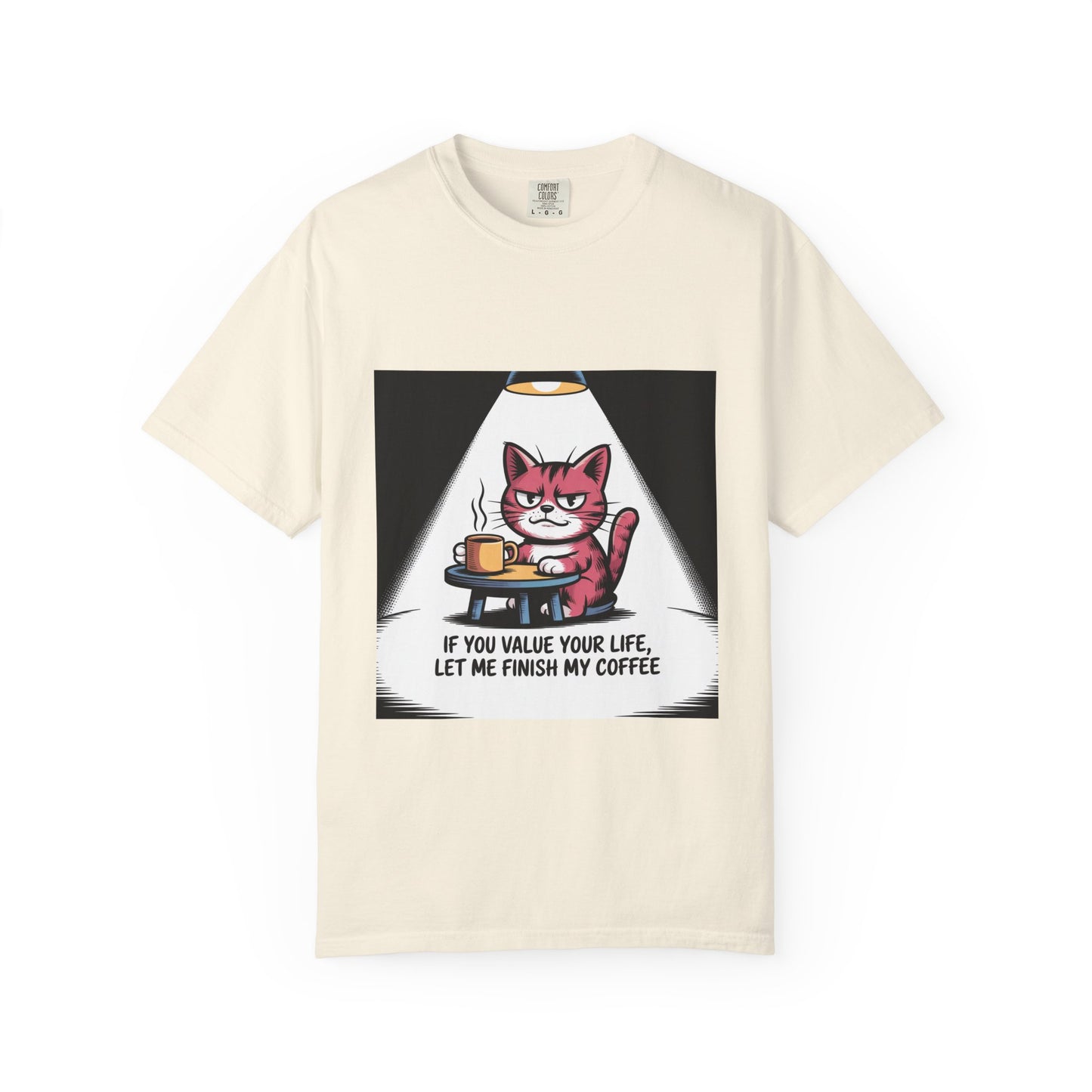 Camiseta divertida de gato y café: "Si valoras tu vida, déjame terminar mi café".