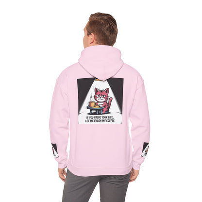 Coffee Cat Hoodie – „Wenn dir dein Leben lieb ist, lass mich meinen Kaffee austrinken“ Grafik-Hoodie