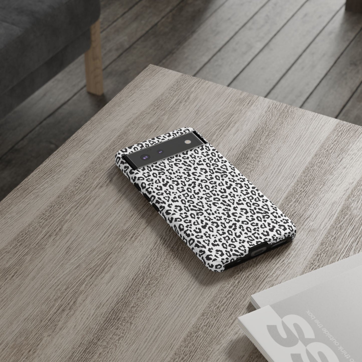 Funda para teléfono con estampado de leopardo de Google: resistente, en blanco y negro
