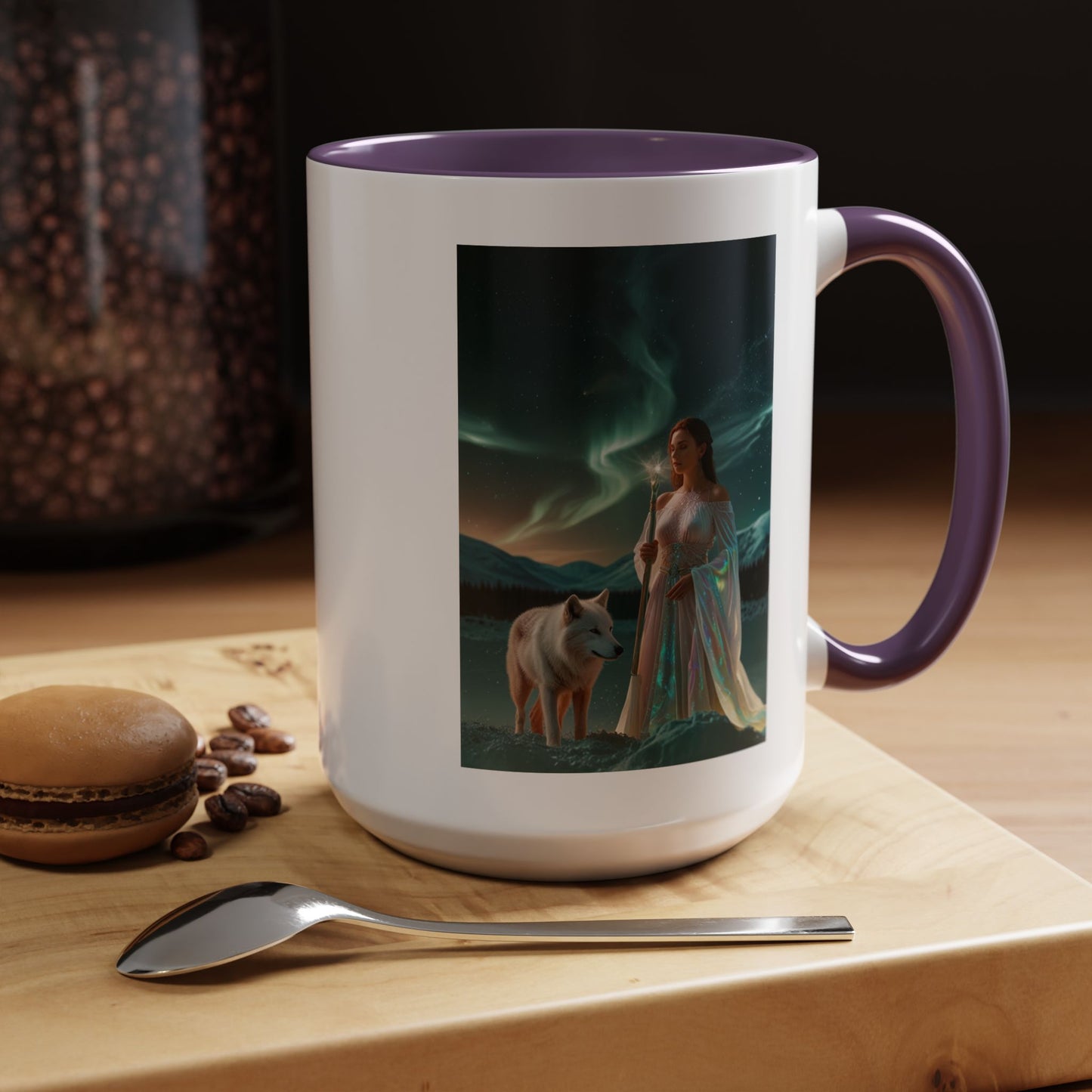 Taza de café Aurora Guardiana — Arte fantástico de mujer con lobo